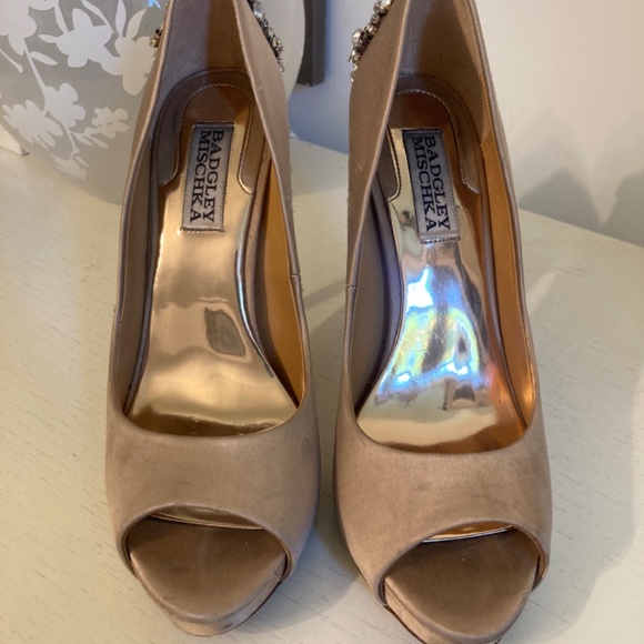 Badgley Mischka jewel back rhinestone heels - Picture 3 of 10